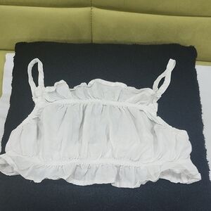 H&M White Ruffled Crop Top